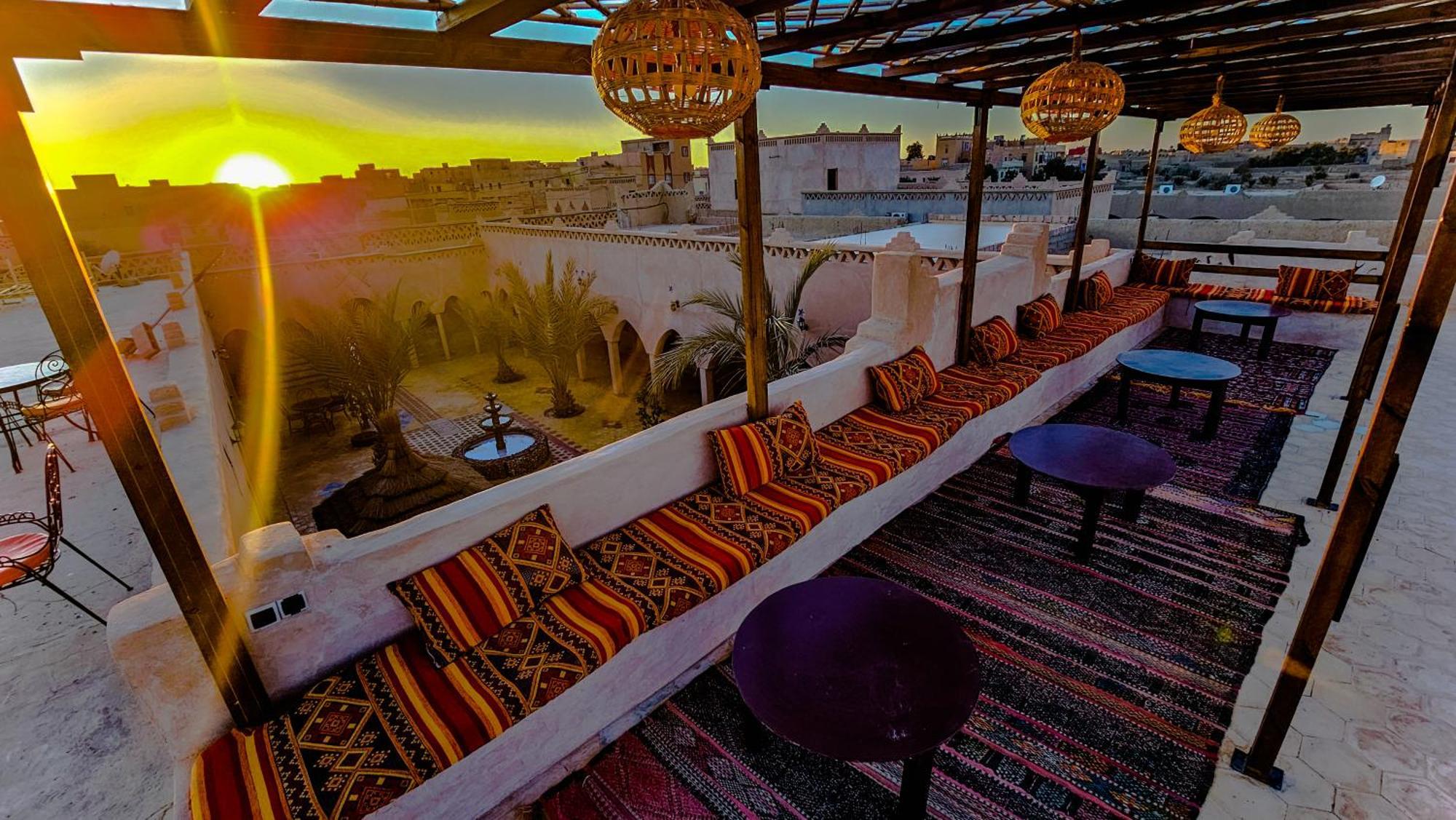 Hotel Les Roches Merzouga Exterior photo